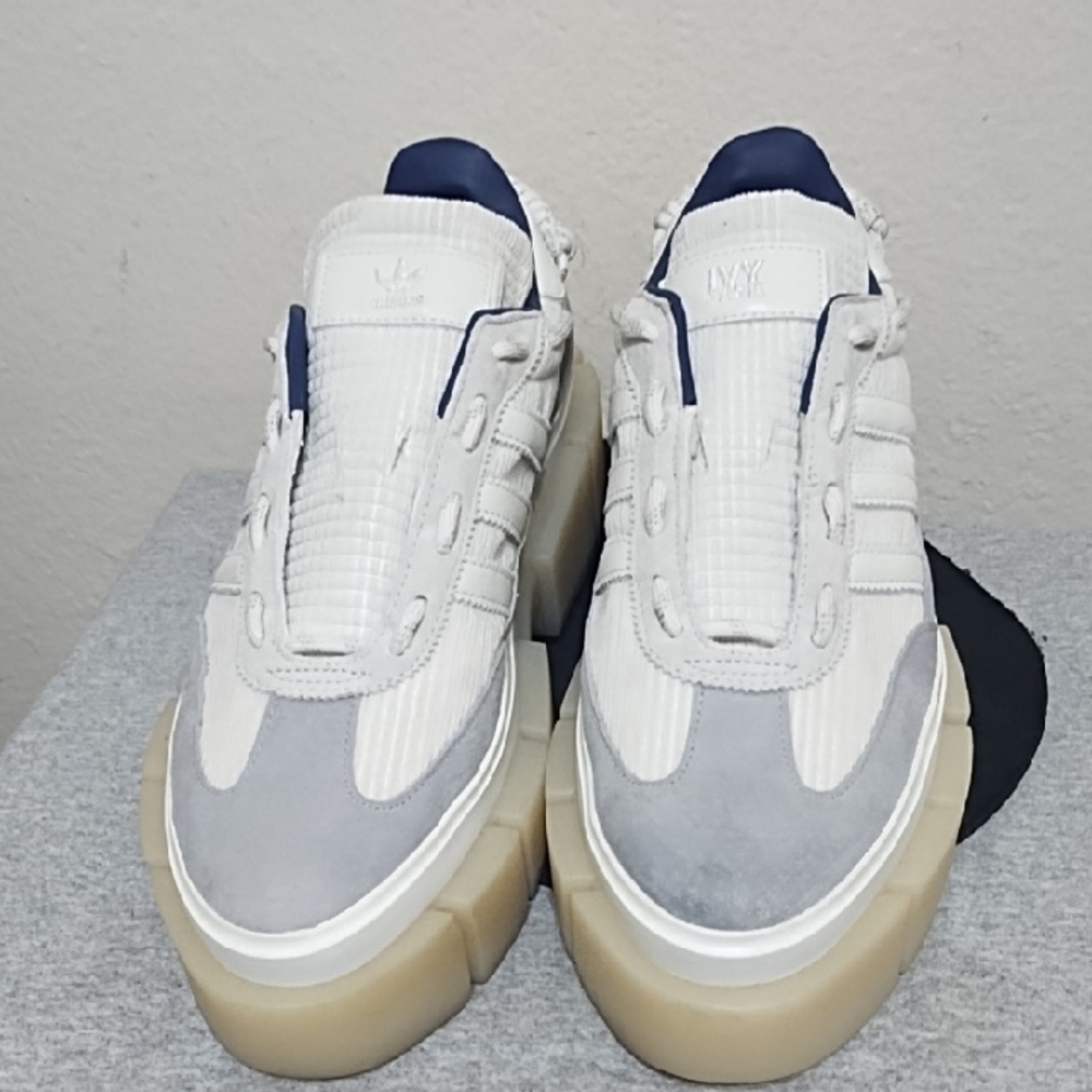 Adidas Men's White and Gray Sneakers with Cream Soles